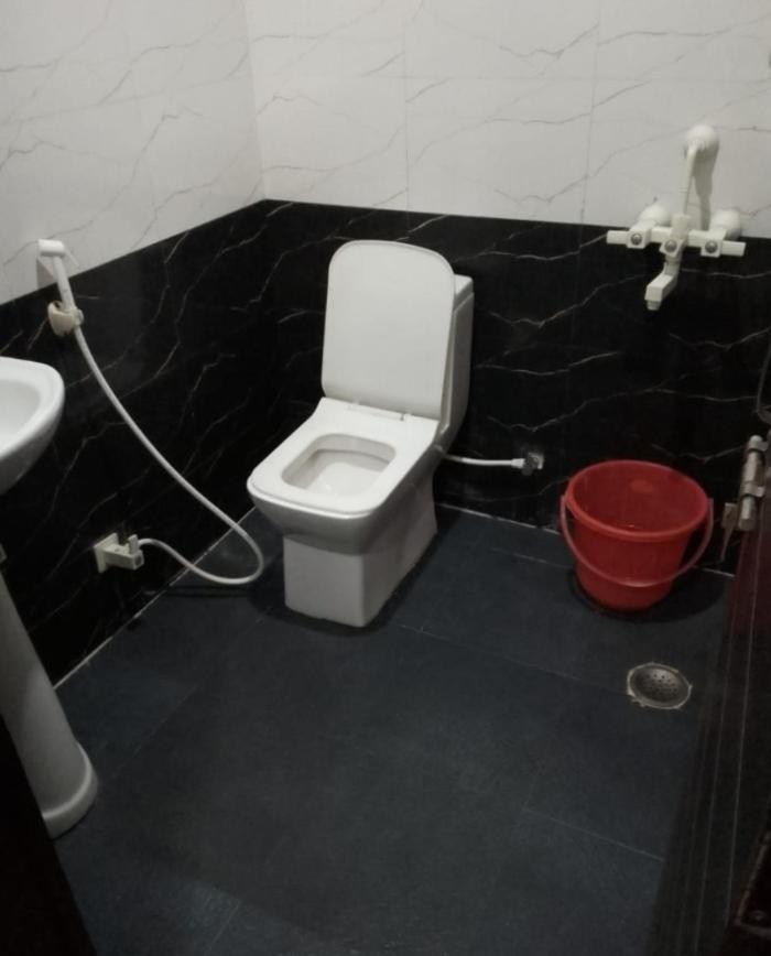 Hotel Aditya Residency Near Sector 63 Metro Station Noida Exterior photo
